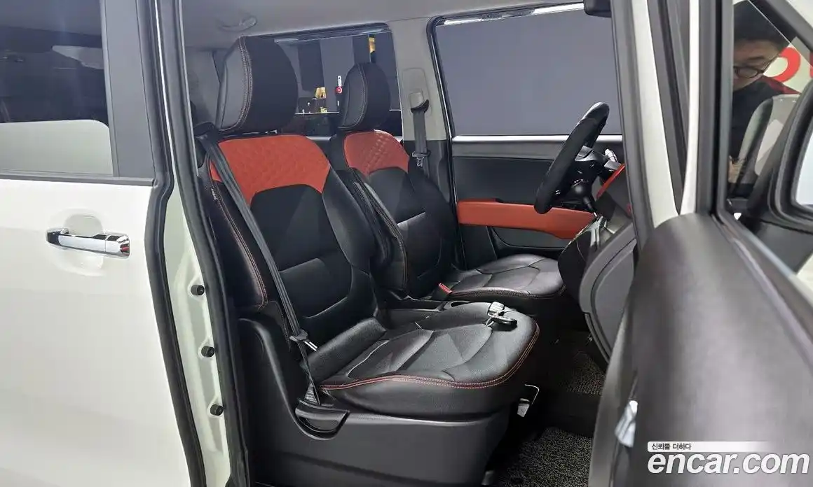 Kia Ray 2022 1.0 Автомат в Москве № 124224, фото 3