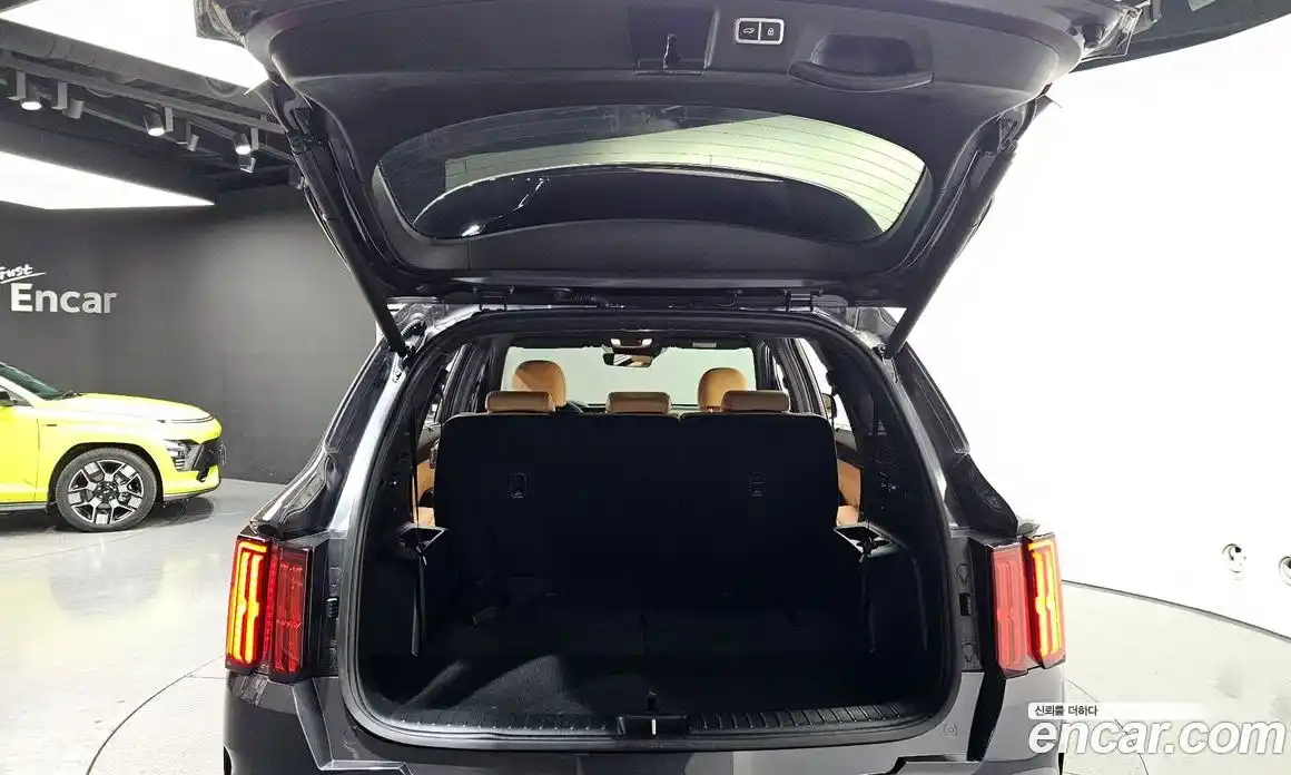 Kia Sorento 2021 1.6 Автомат в Москве № 12455, фото 19