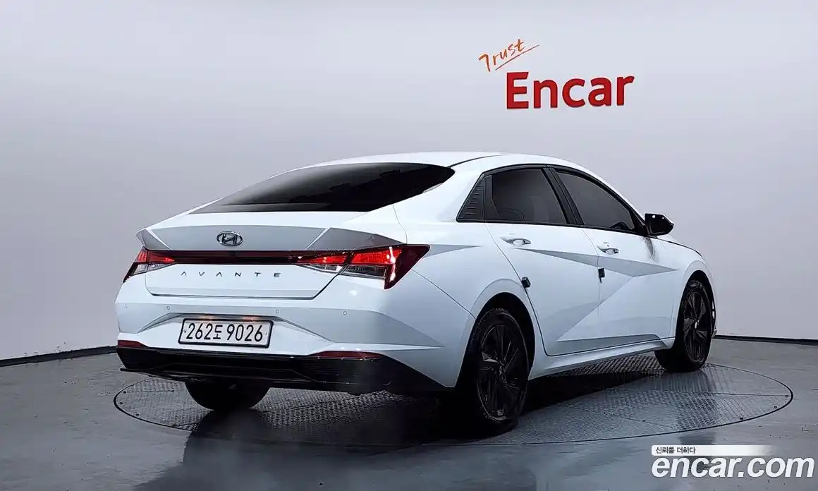 Hyundai Avante 2023 1.6 Автомат в Москве № 125546, фото 13