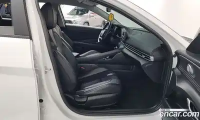 Hyundai Avante 2023 1.6 Автомат в Москве № 125546, миниатюра 3