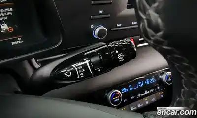 Hyundai Avante 2023 1.6 Автомат в Москве № 125546, миниатюра 10