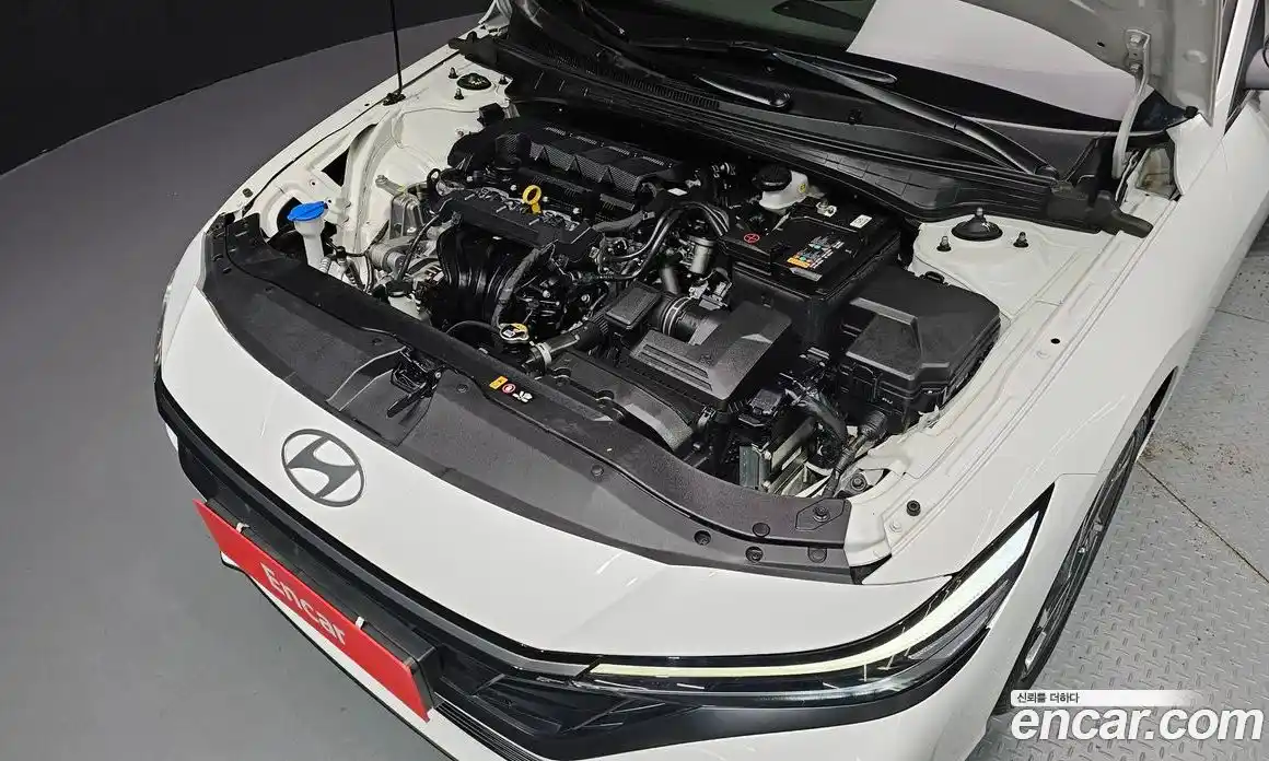 Hyundai Avante 2024 1.6 Автомат в Москве № 126364, фото 12