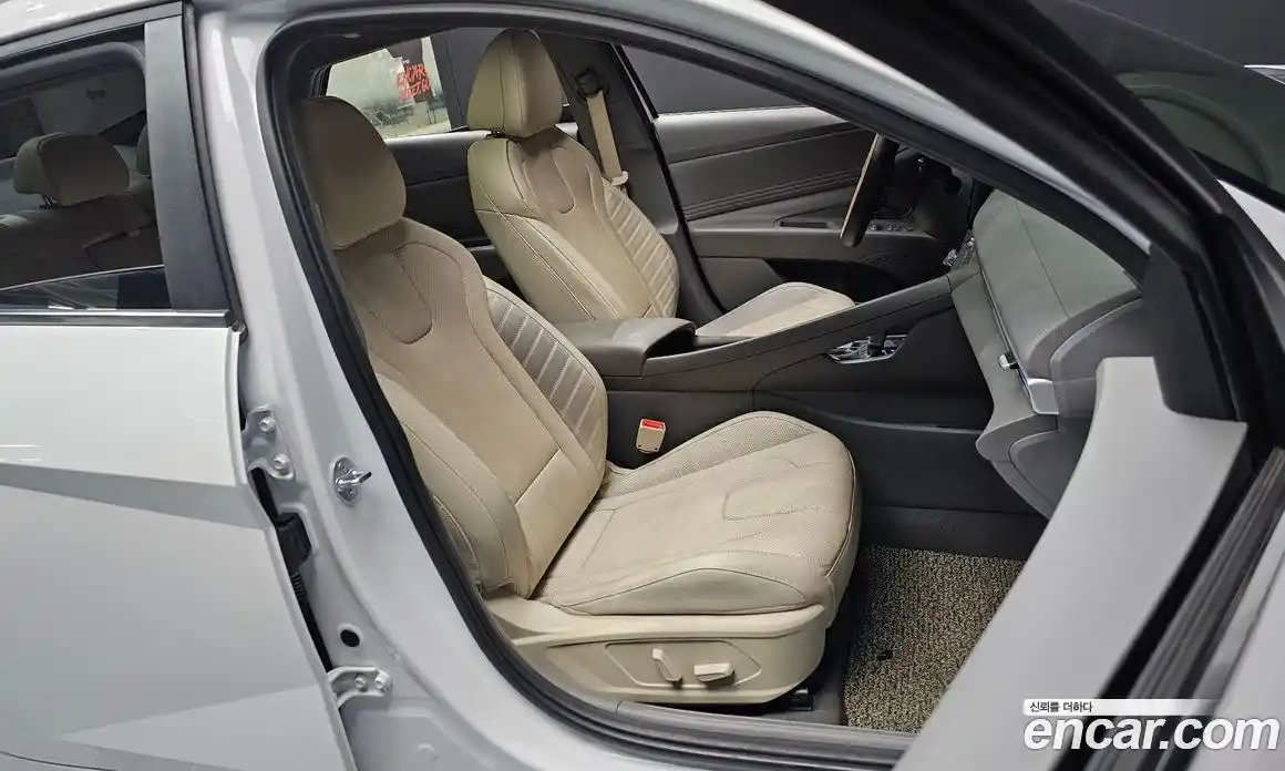 Hyundai Avante 2024 1.6 Автомат в Москве № 126364, фото 14