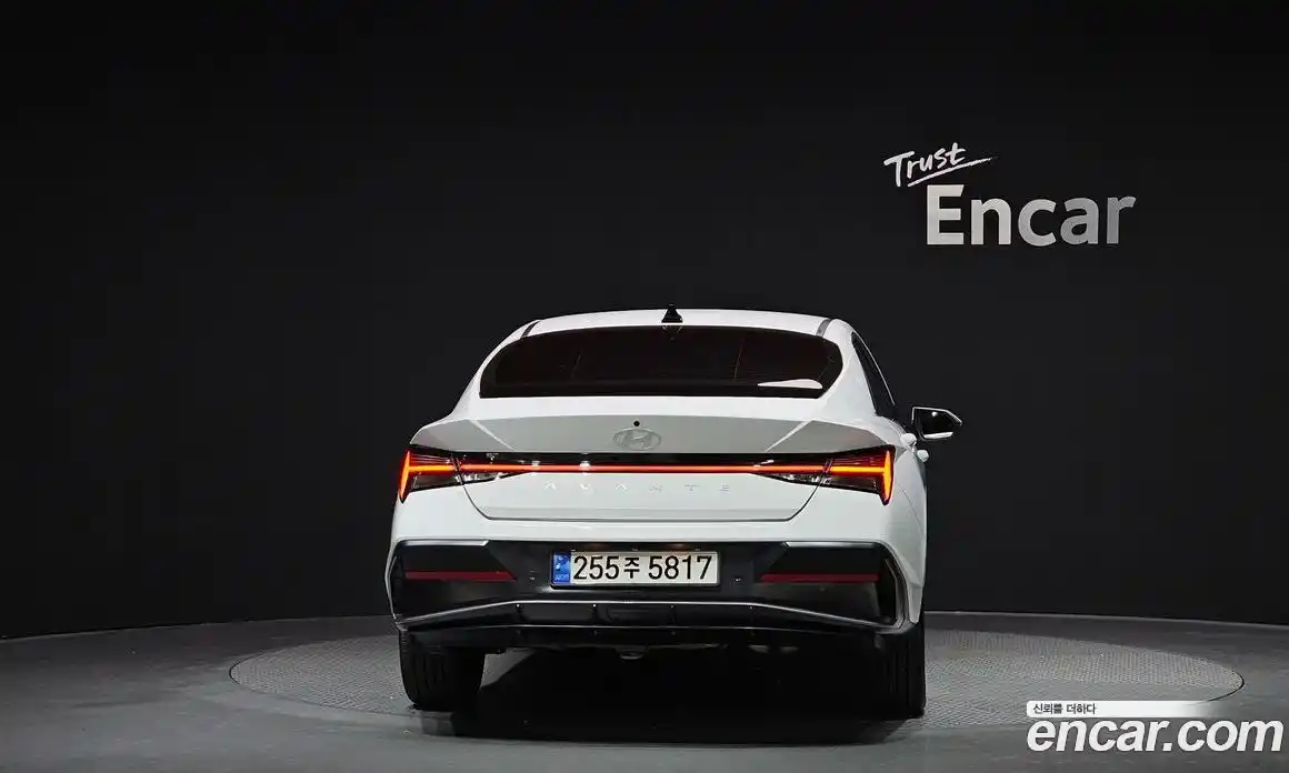 Hyundai Avante 2024 1.6 Автомат в Москве № 126364, фото 8