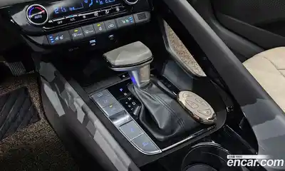 Hyundai Avante 2024 1.6 Автомат в Москве № 126364, миниатюра 9