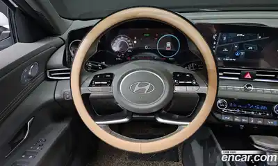 Hyundai Avante 2024 1.6 Автомат в Москве № 126364, миниатюра 10