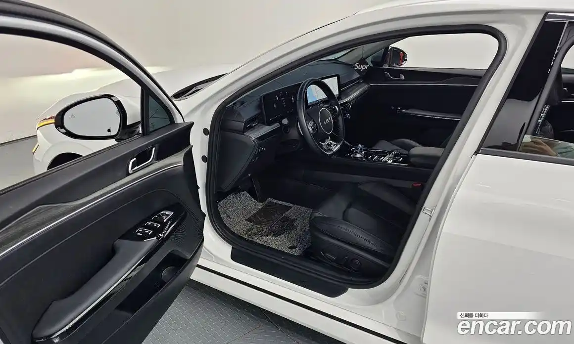 Kia K5 2024 1.6 Автомат в Москве № 128132, фото 16