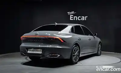 Hyundai Grandeur 2020 2.5 Автомат в Москве № 130754, миниатюра 3