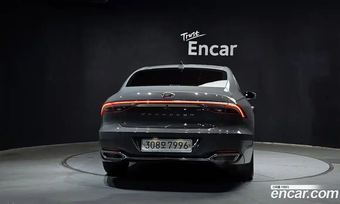 Hyundai Grandeur 2020 2.5 Автомат в Москве № 130754, фото 4