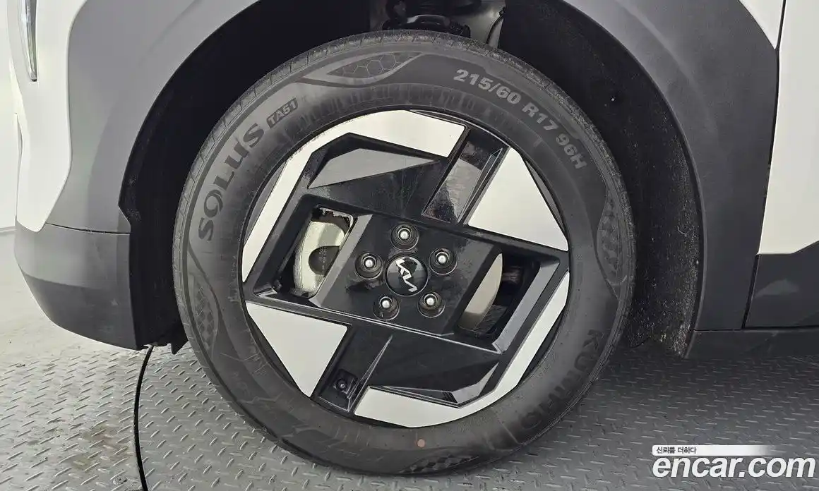 Kia EV3 2025 0.2 Автомат в Москве № 133151, фото 13