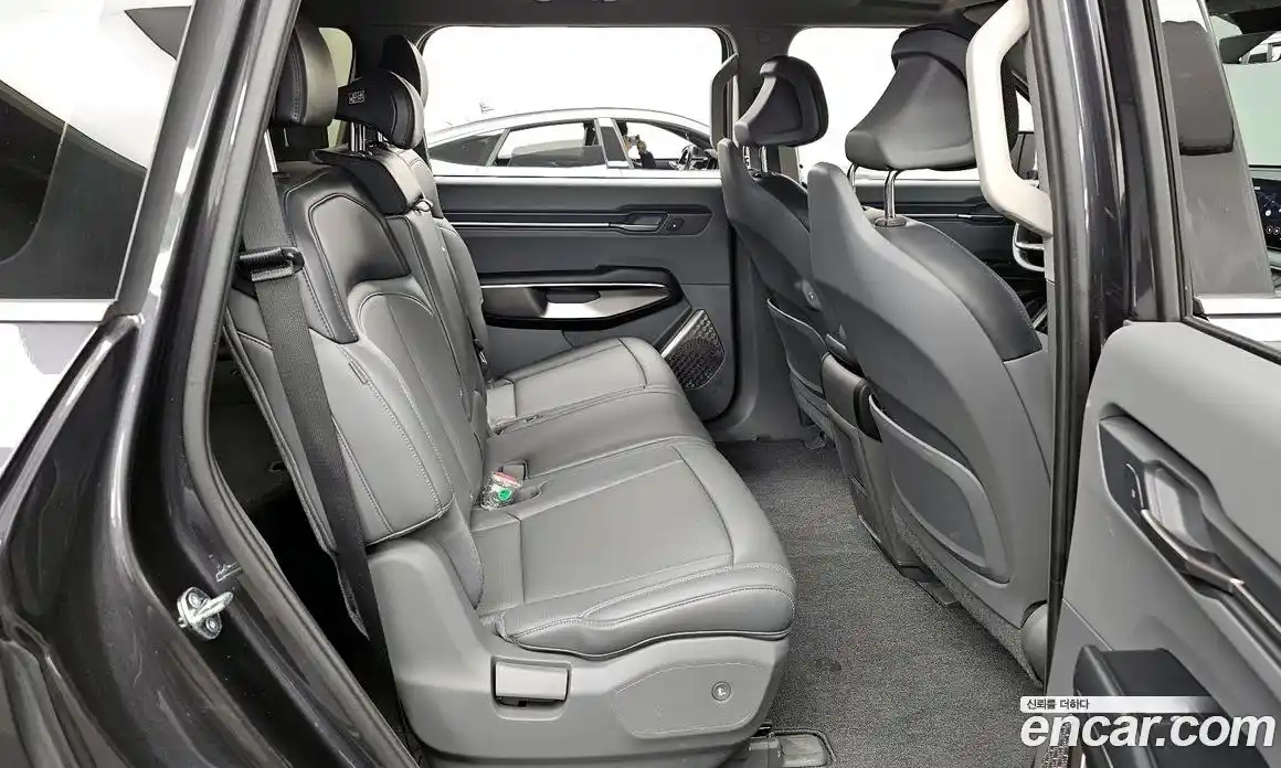 Kia EV9 2024 0.2 Автомат в Москве № 133214, фото 9