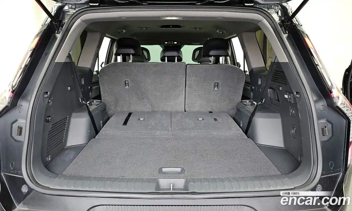 Kia EV9 2024 0.2 Автомат в Москве № 133214, фото 10