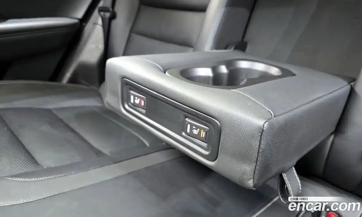 Renault QM6 2022 2.0 Автомат в Москве № 139896, фото 3