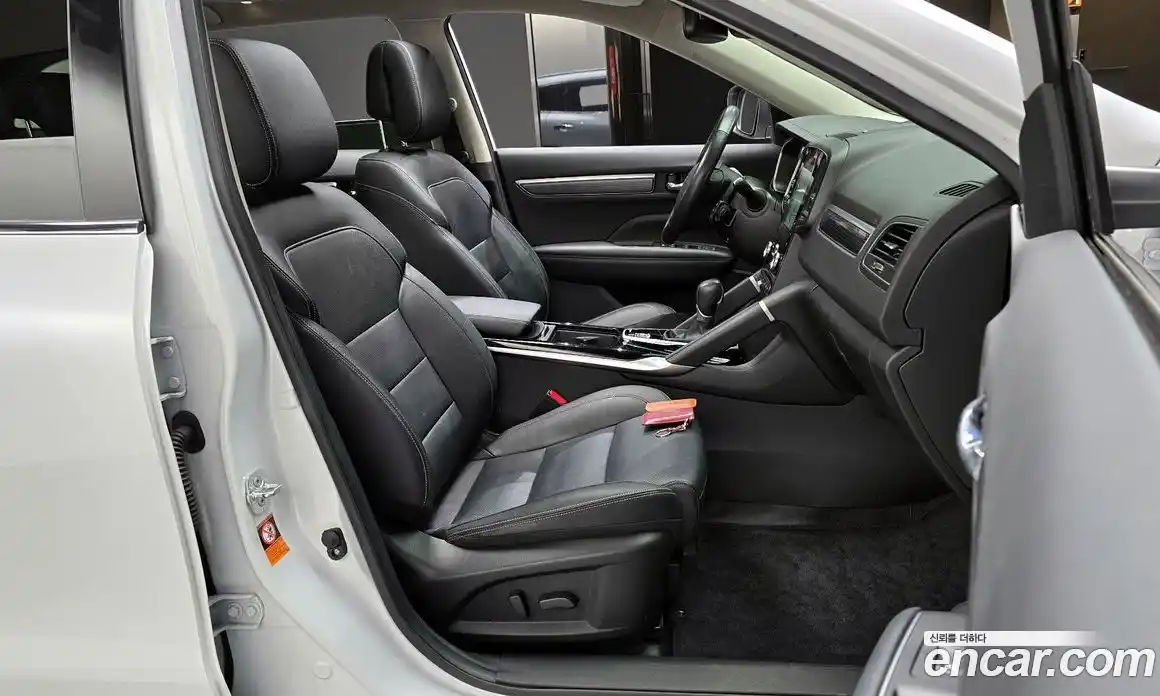 Renault QM6 2022 2.0 Автомат в Москве № 139896, фото 4