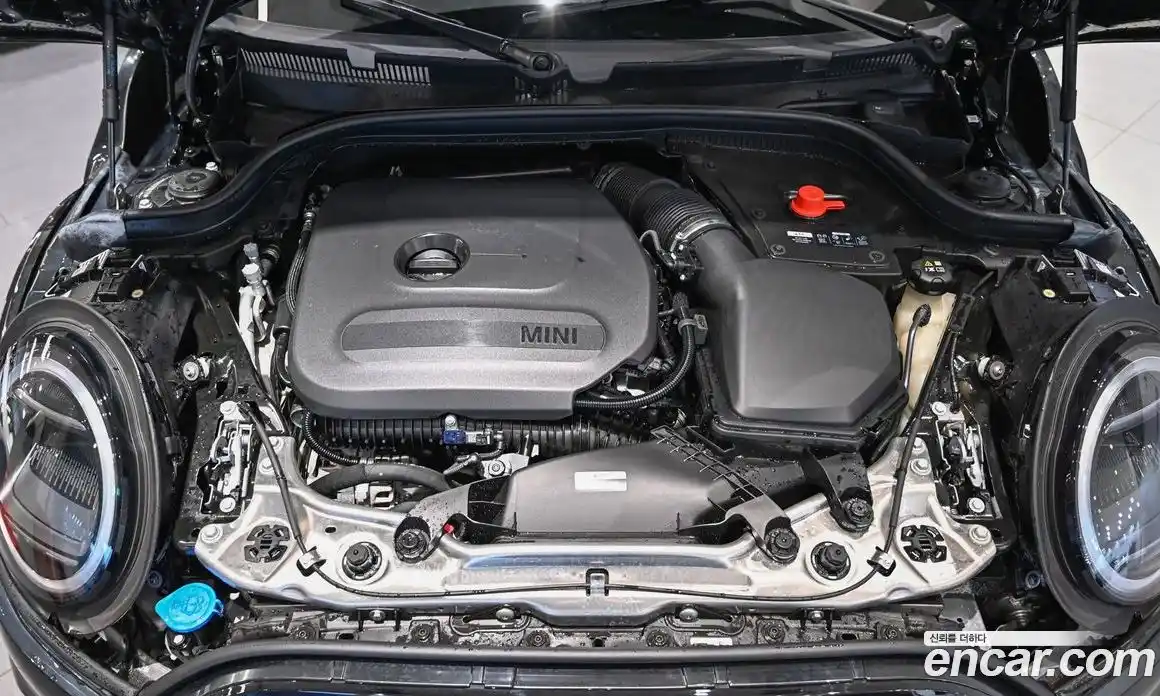 Mini Cooper 2025 2.0 Автомат в Москве № 143216, фото 6