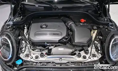 Mini Cooper 2025 2.0 Автомат в Москве № 143216, миниатюра 6