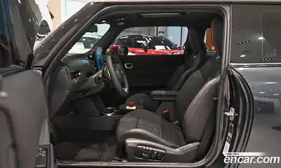 Mini Cooper 2025 2.0 Автомат в Москве № 143216, миниатюра 10