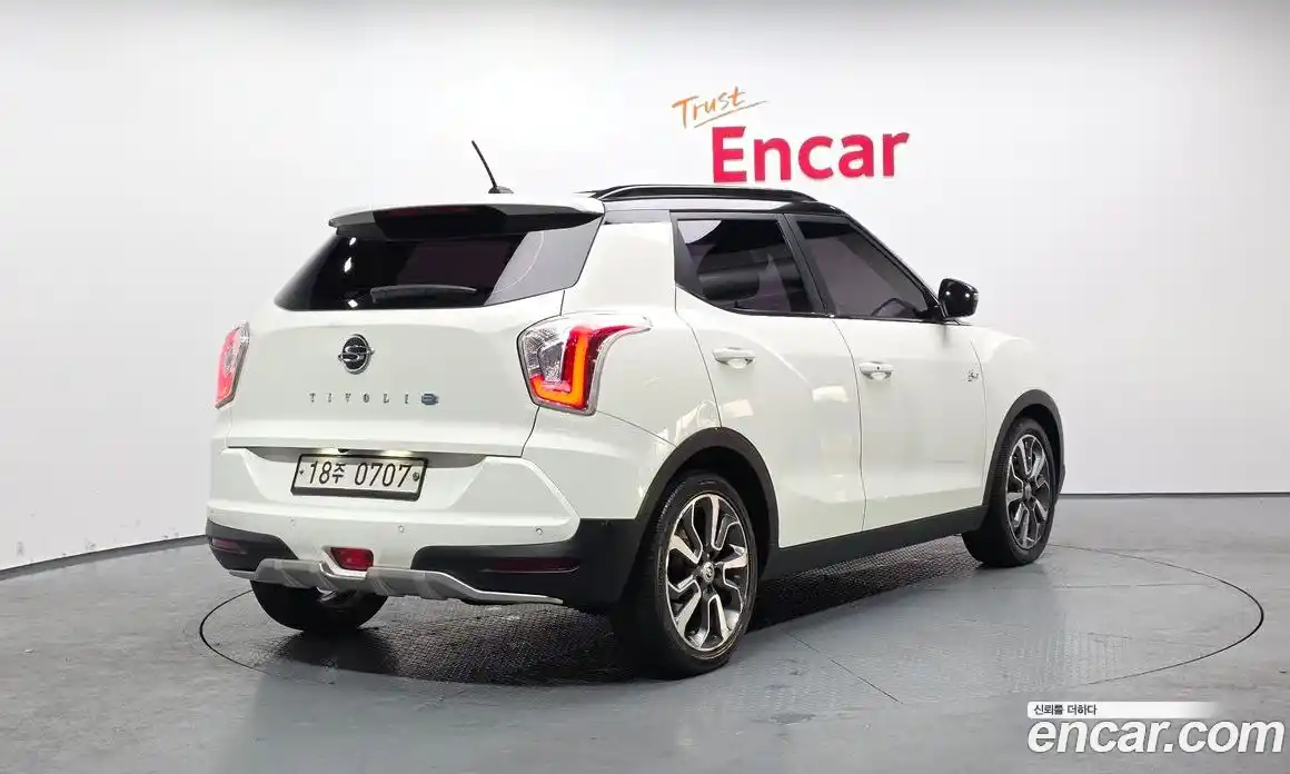 SsangYong TIBOLI 2016 1.6 Автомат в Москве № 147074, фото 17