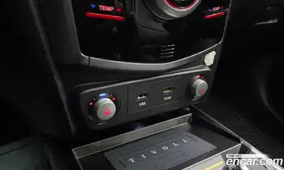 SsangYong TIBOLI 2016 1.6 Автомат в Москве № 147074, миниатюра 2