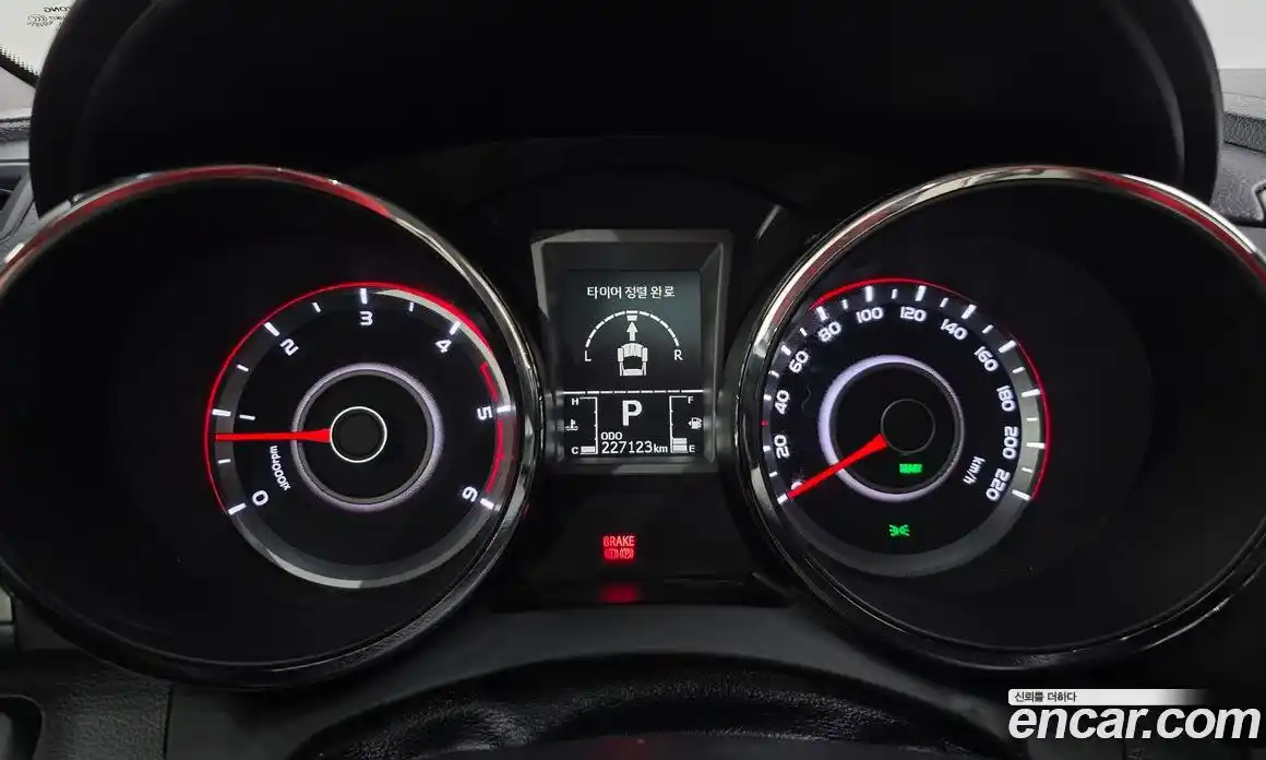 SsangYong TIBOLI 2016 1.6 Автомат в Москве № 147074, фото 6