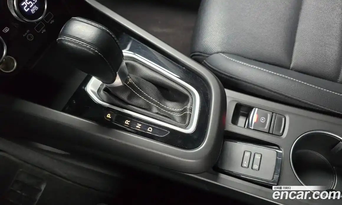 Renault XM3 2023 1.6 Автомат в Москве № 147881, фото 12