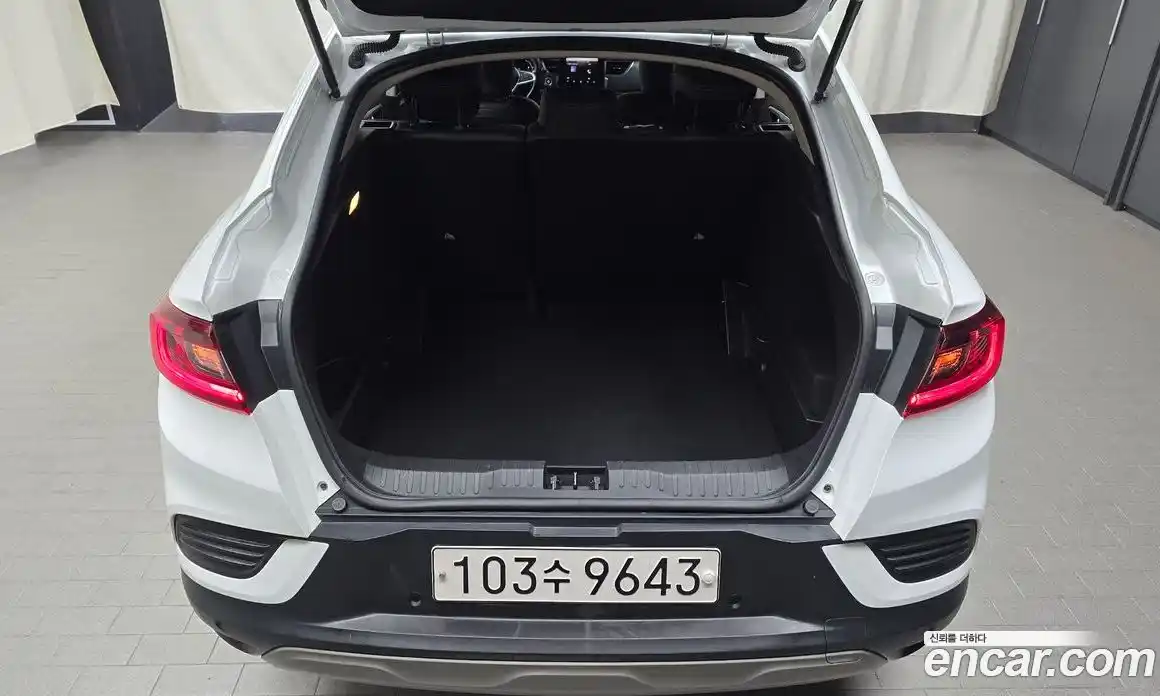 Renault XM3 2023 1.6 Автомат в Москве № 147881, фото 17