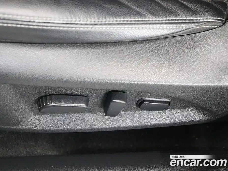 Renault QM6 2019 2.0 Автомат в Москве № 148348, фото 13