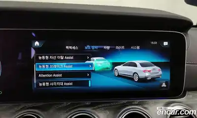 Mercedes-Benz E-Class 2022 2.0 Автомат в Москве № 148585, миниатюра 12