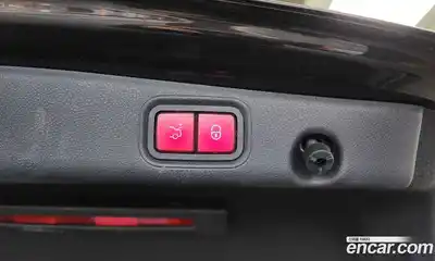 Mercedes-Benz E-Class 2022 2.0 Автомат в Москве № 148585, миниатюра 6