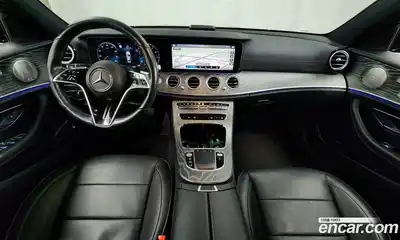 Mercedes-Benz E-Class 2022 2.0 Автомат в Москве № 148585, миниатюра 10