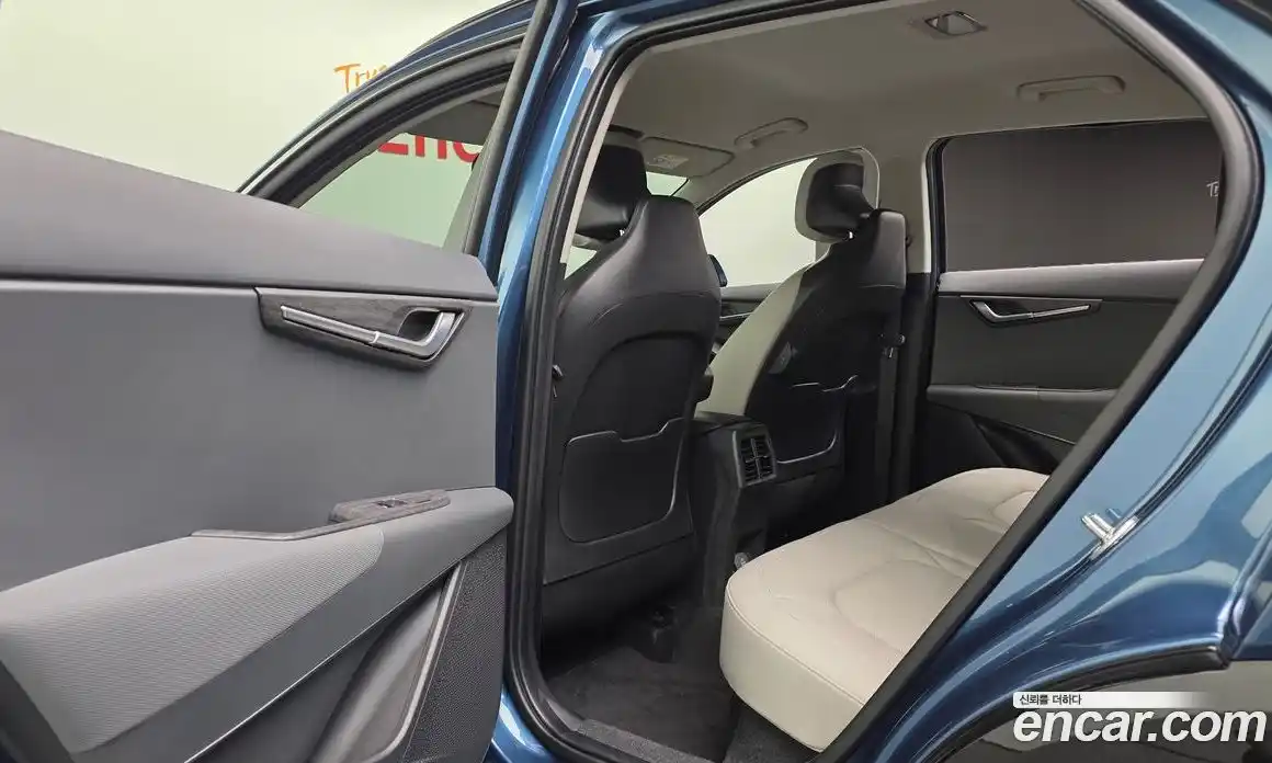 Kia Niro 2024 1.6 Автомат в Москве № 14956, фото 12