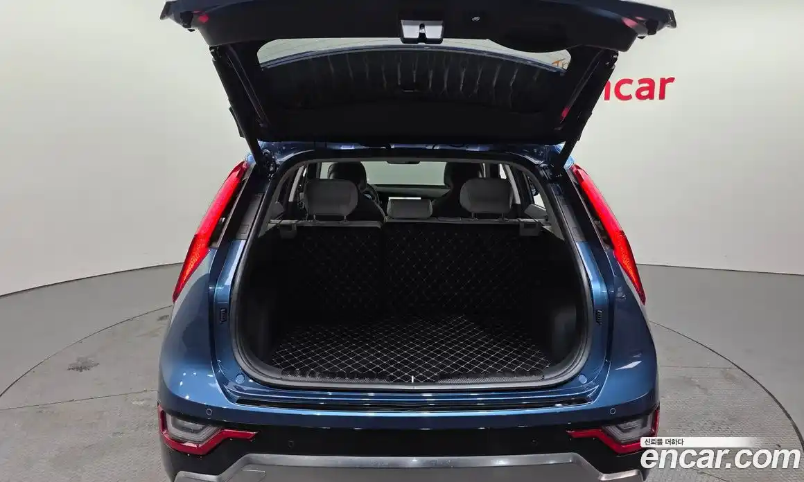 Kia Niro 2024 1.6 Автомат в Москве № 14956, фото 14