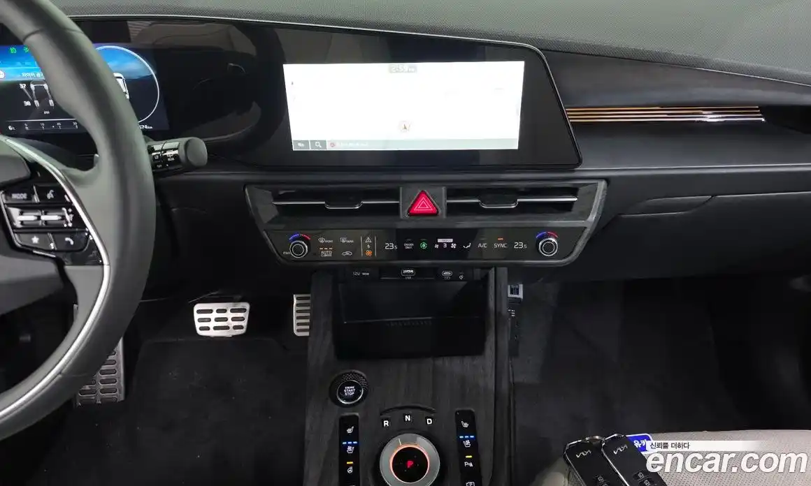 Kia Niro 2024 1.6 Автомат в Москве № 14956, фото 10