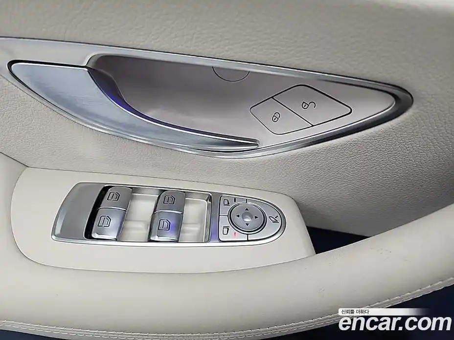 Mercedes-Benz E-Class 2021 3.0 Автомат в Москве № 150608, фото 17