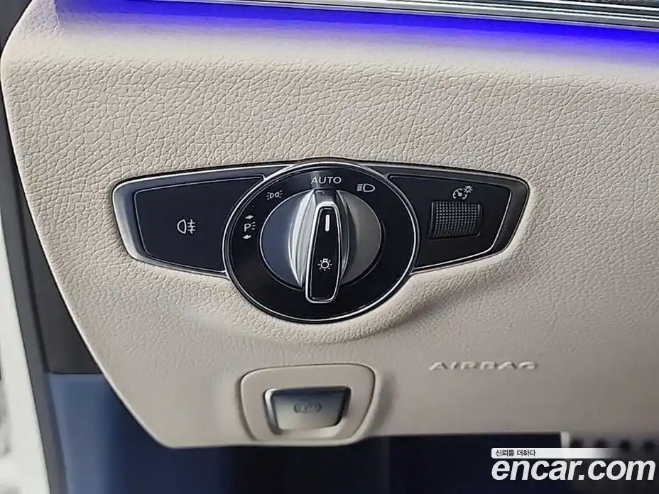 Mercedes-Benz E-Class 2021 3.0 Автомат в Москве № 150608, фото 18