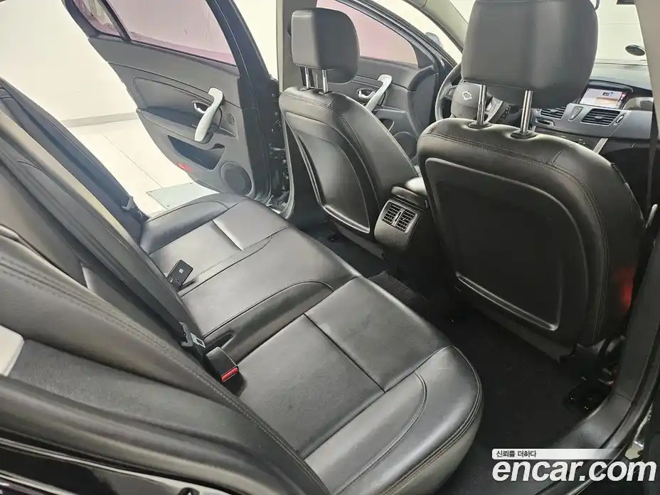 Renault SM5 2017 2.0 Автомат в Москве № 153089, фото 15