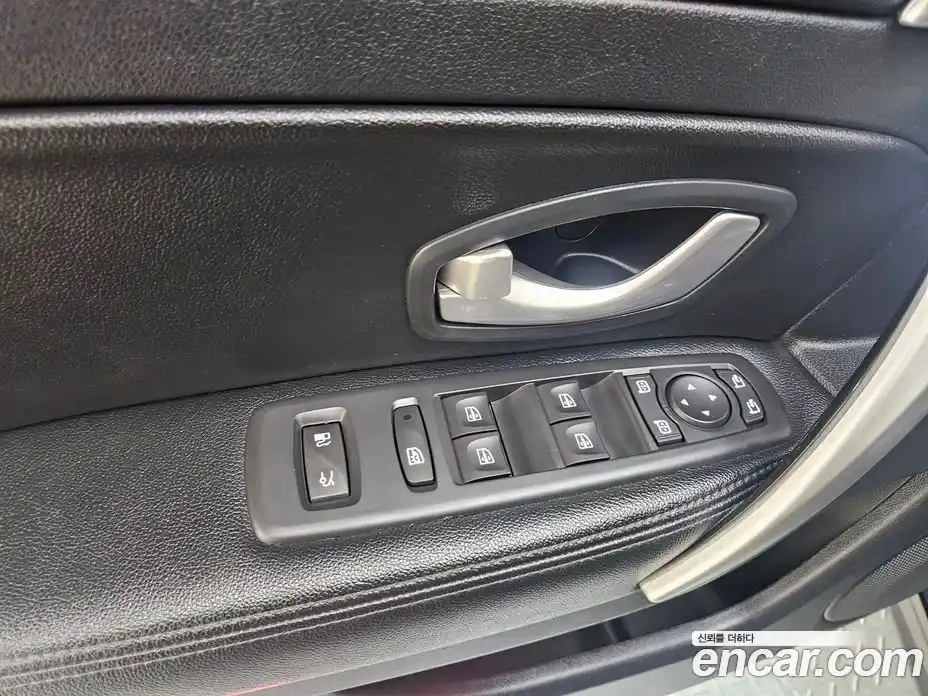 Renault SM5 2017 2.0 Автомат в Москве № 153089, фото 16