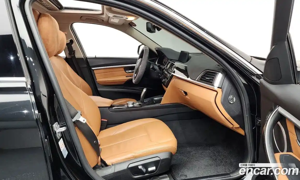 BMW 3-Series 2018 2.0 Автомат в Москве № 159479, фото 18