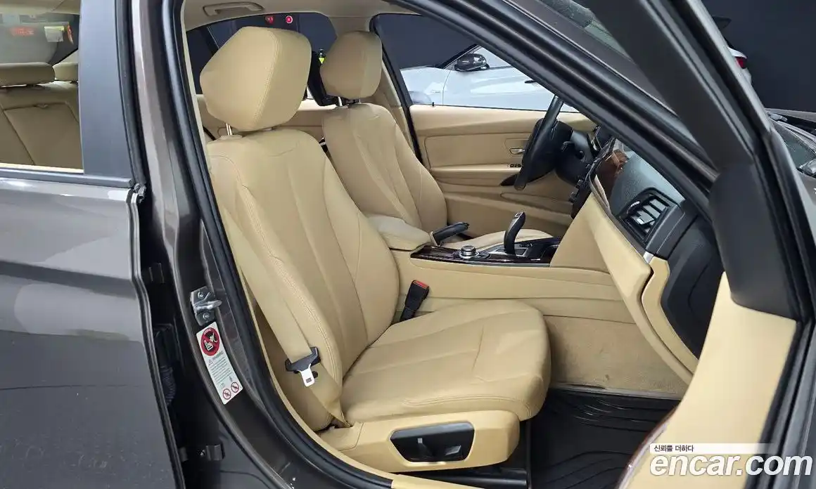 BMW 3-Series 2012 2.0 Автомат в Москве № 159600, фото 15