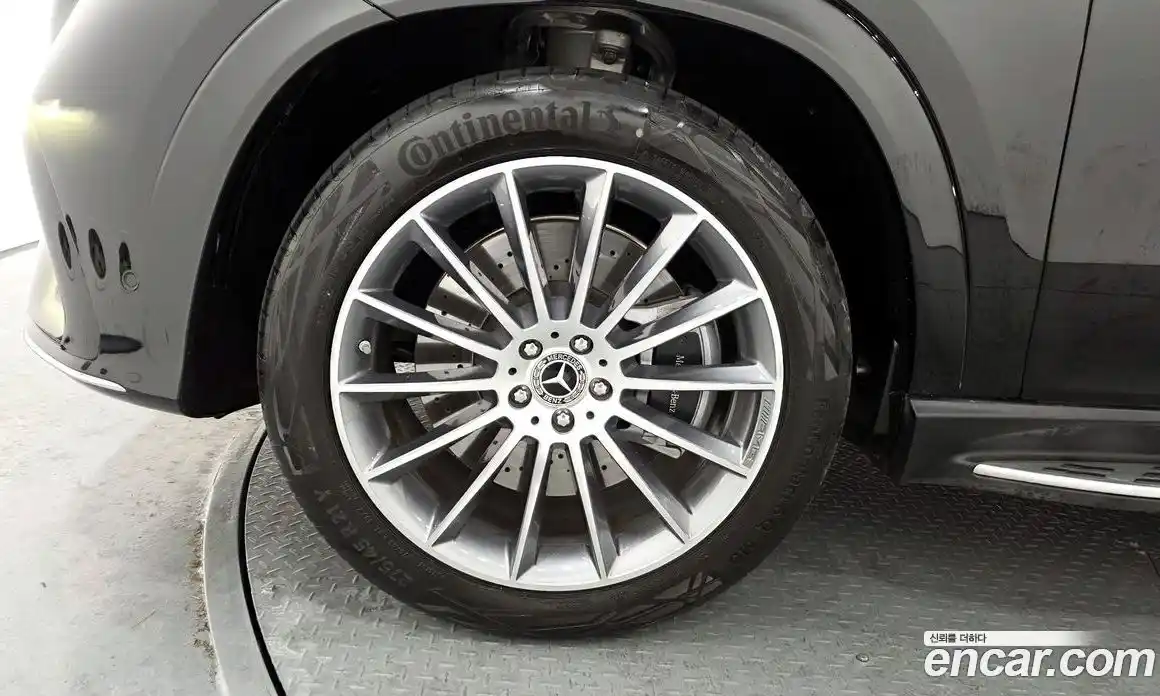 Mercedes-Benz GLE-Class 2025 3.0 Автомат в Москве № 160140, фото 17