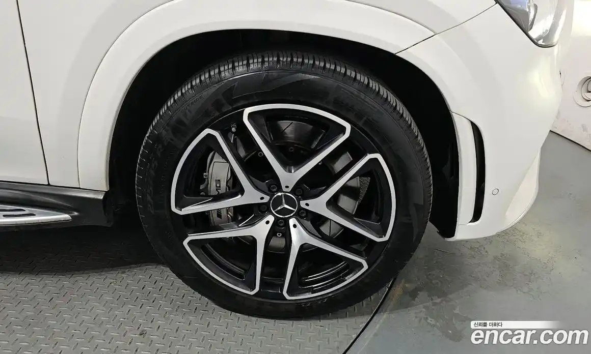 Mercedes-Benz GLE-Class 2020 2.9 Автомат в Москве № 162040, фото 2