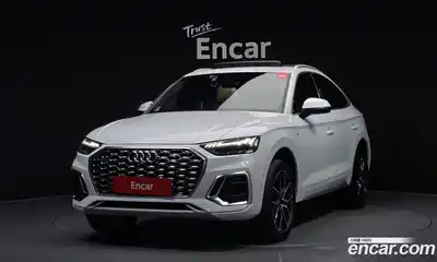 Audi Q5 2023 2.0 Автомат в Москве № 162382, миниатюра 3