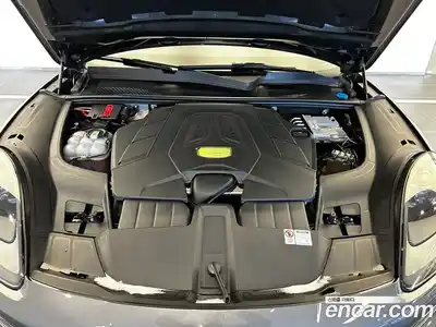 Porsche Cayenne 2023 3.0 Автомат в Москве № 162892, миниатюра 6