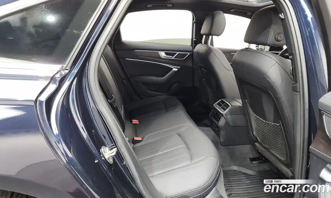 Audi A6 2023 3.0 Автомат в Москве № 163367, фото 16