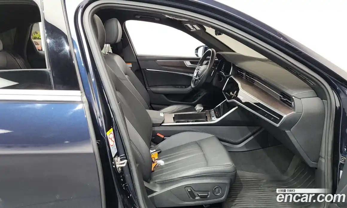 Audi A6 2023 3.0 Автомат в Москве № 163367, фото 10