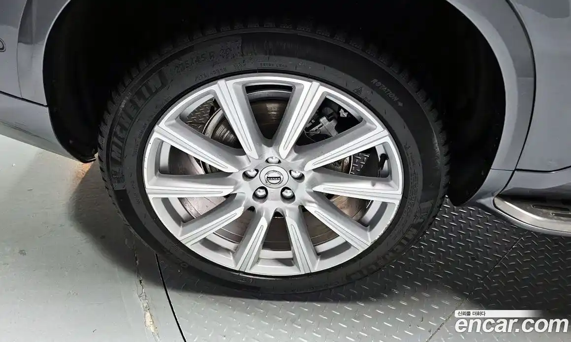 Volvo XC90 2019 2.0 Автомат в Москве № 164565, фото 13