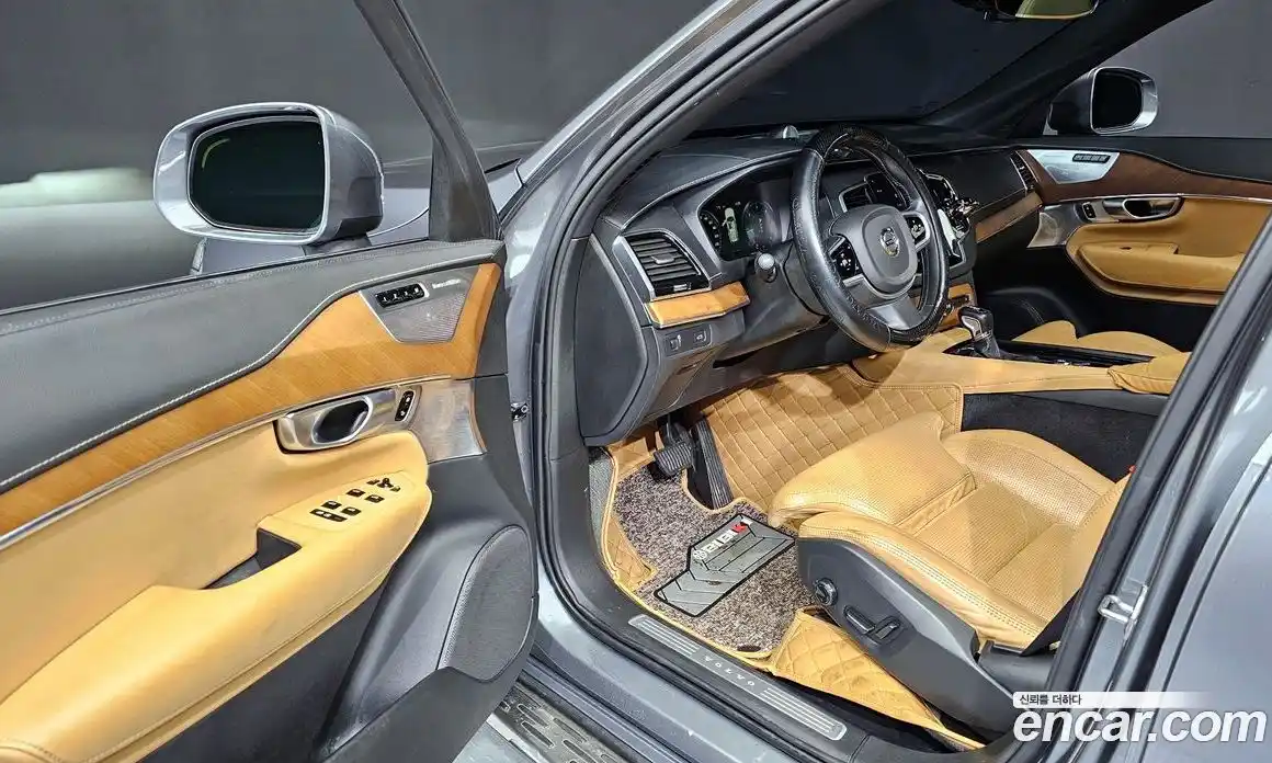 Volvo XC90 2019 2.0 Автомат в Москве № 164565, фото 17