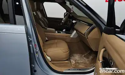 Land Rover Range-Rover 2024 4.4 Автомат в Москве № 165925, миниатюра 12