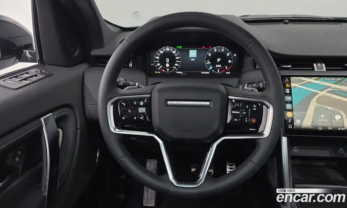 Land Rover Discovery Sport 2024 2.0 Автомат в Москве № 166003, фото 13