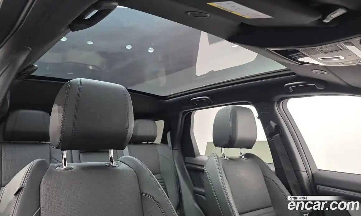 Land Rover Discovery Sport 2024 2.0 Автомат в Москве № 166003, фото 16